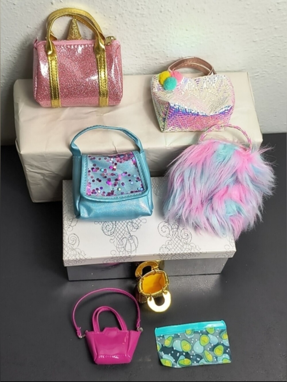Real Little Handbags And More Lot Of 7 Dolls Accessories